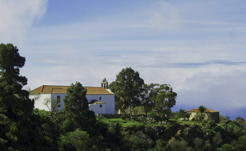 Traumhafte Designervilla mit eigenem Grundstück auf La Palma