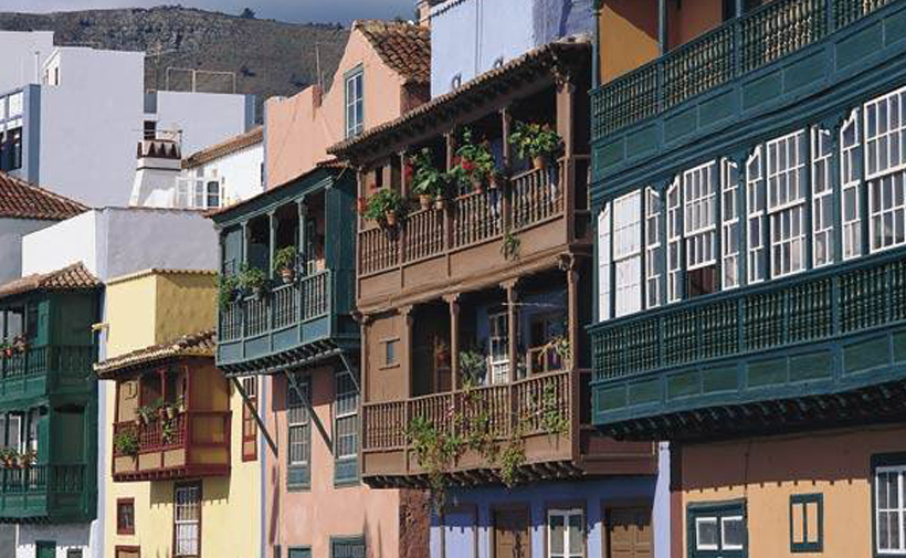 Luxuriöse Designervilla auf den Kanaren/La Palma mit Meerblick